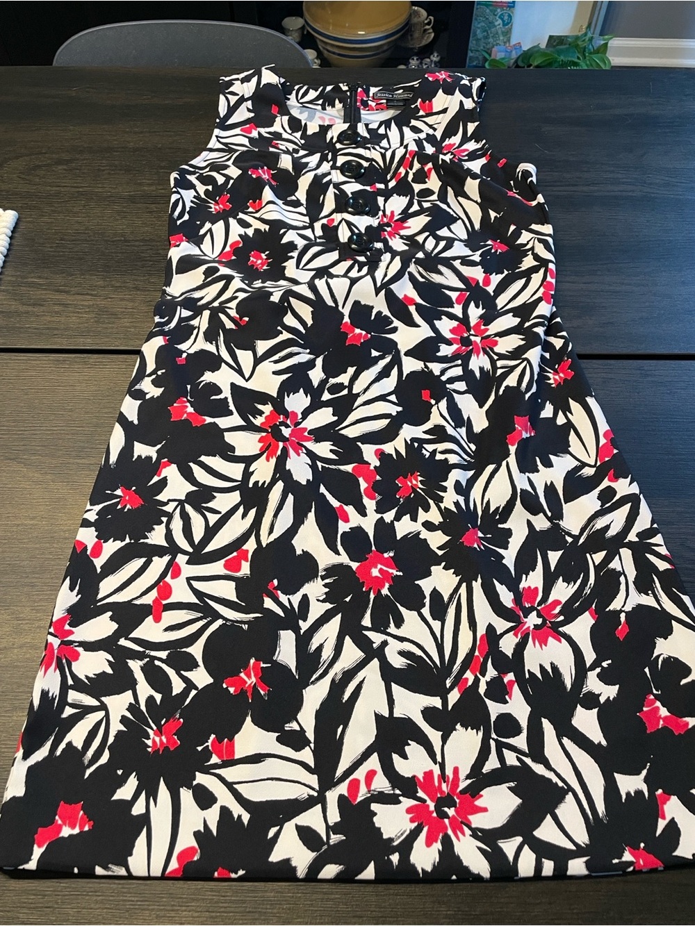 Jessica Howard Black White Floral Dress with Red Accents